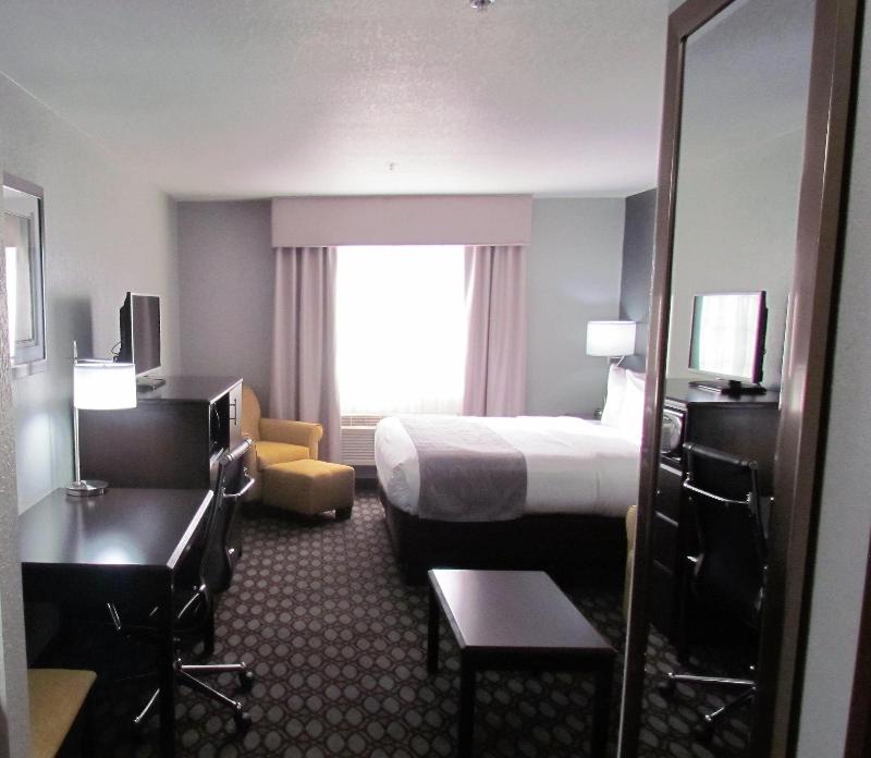 Oak Hill Inn Suites image