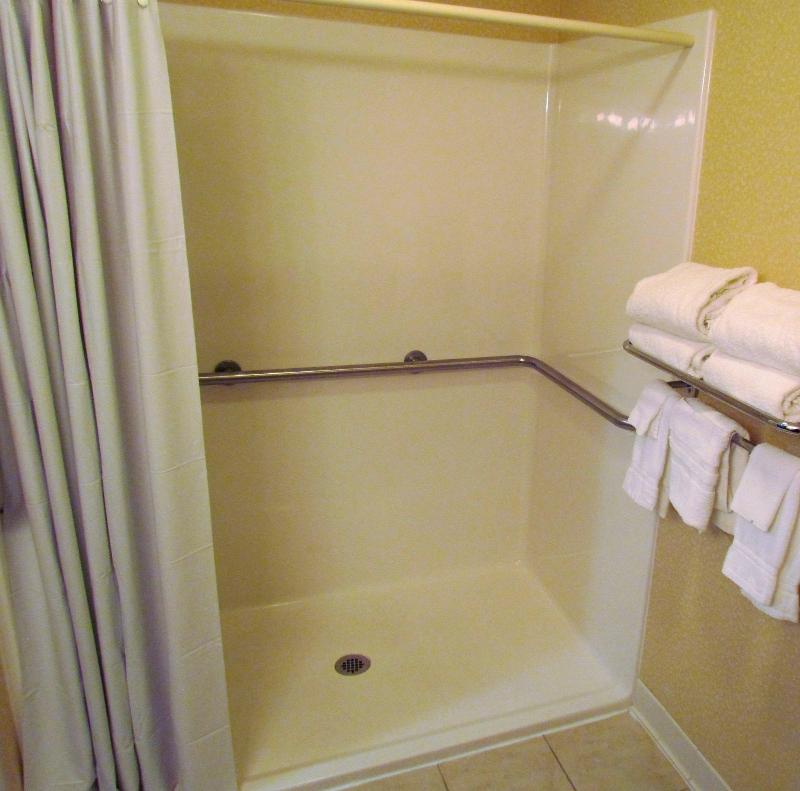 Oak Hill Inn Suites image
