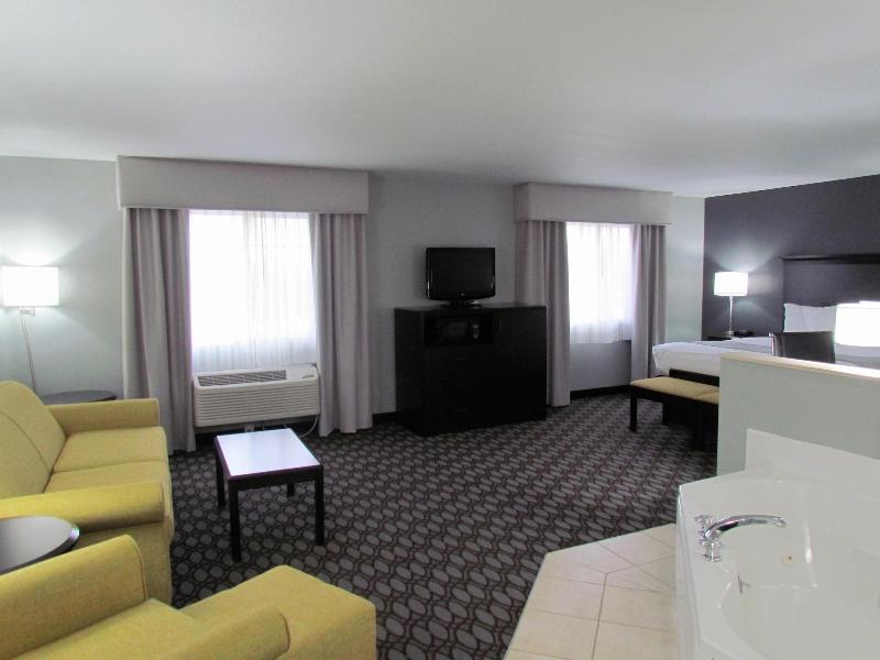 Oak Hill Inn Suites image