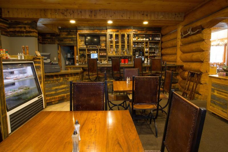 Headwater S Lodge Cabins At Flagg Ranch image