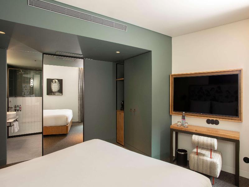 Se Catedral Hotel Porto, Tapestry Collection by Hi image