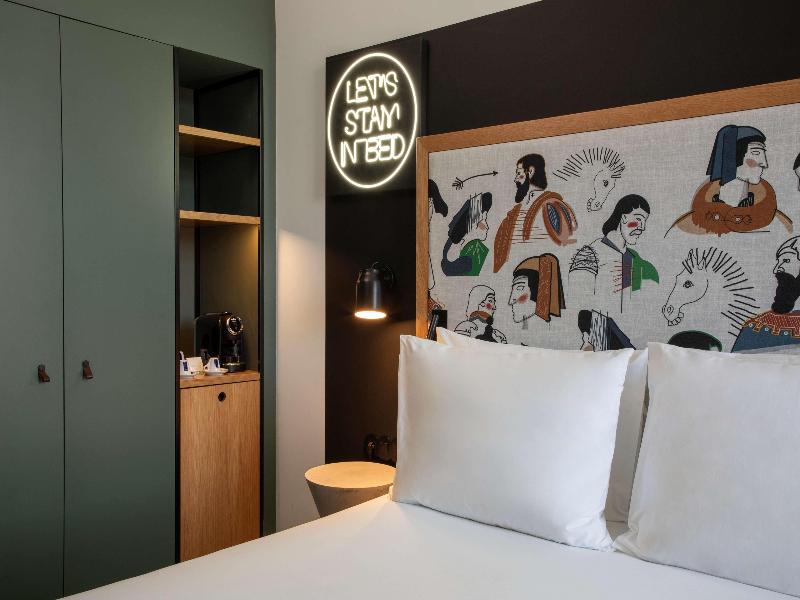 Se Catedral Hotel Porto, Tapestry Collection by Hi image