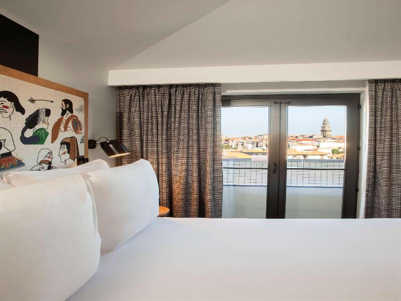 Se Catedral Hotel Porto, Tapestry Collection by Hi image