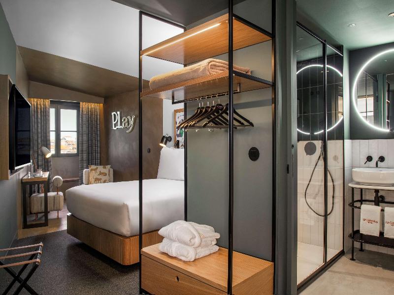 Se Catedral Hotel Porto, Tapestry Collection by Hi image