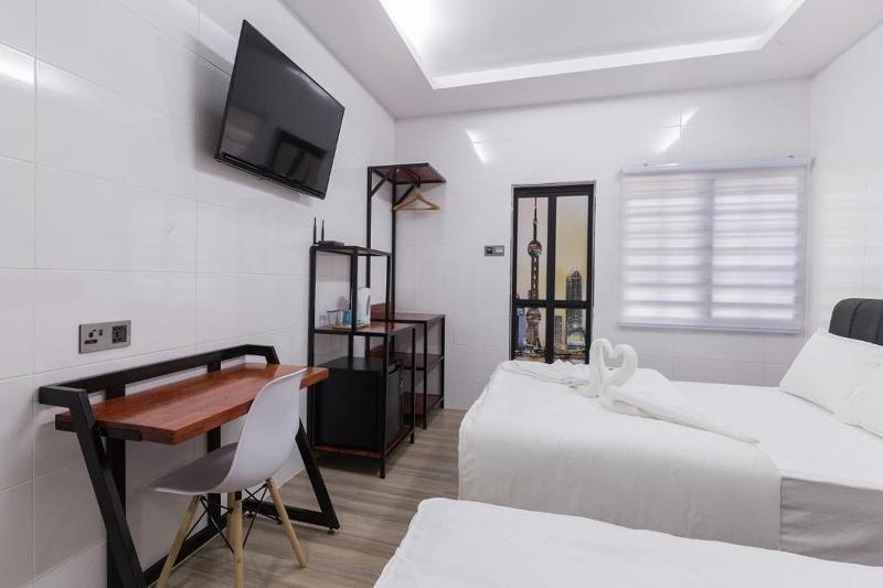 Lee Luxury Home USM Penang by ZUZU