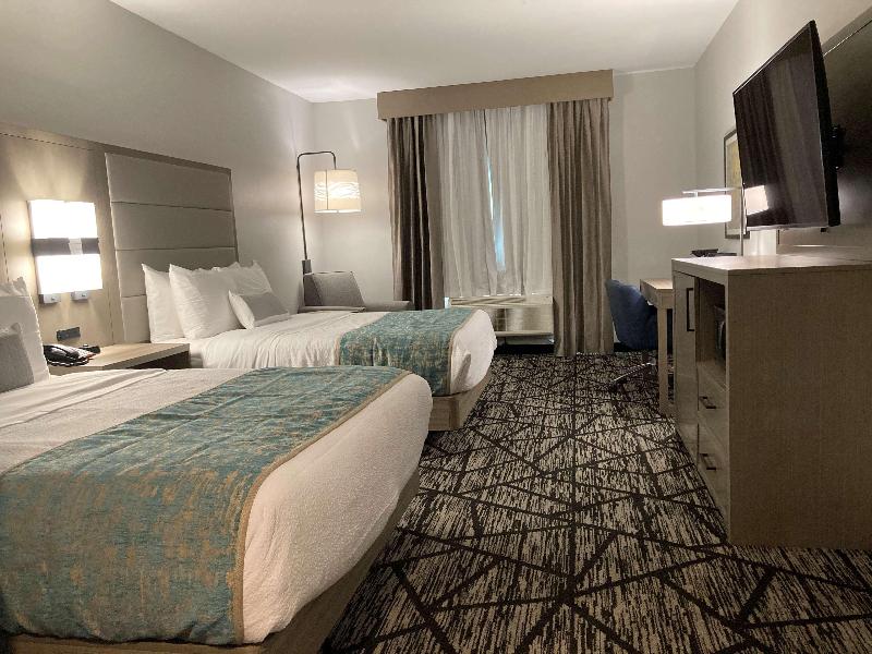 Best Western Plus Mid County image