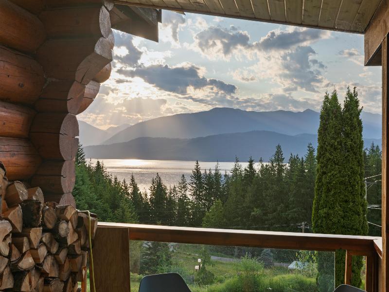 Kootenay Lakeview Resort , BW Signature Collection image