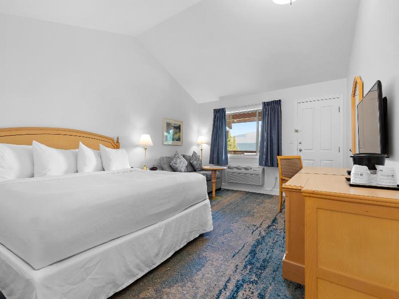 Kootenay Lakeview Resort , BW Signature Collection image