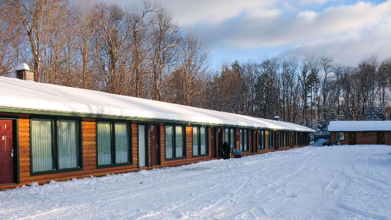 Adirondack Lodge Old Forge  image