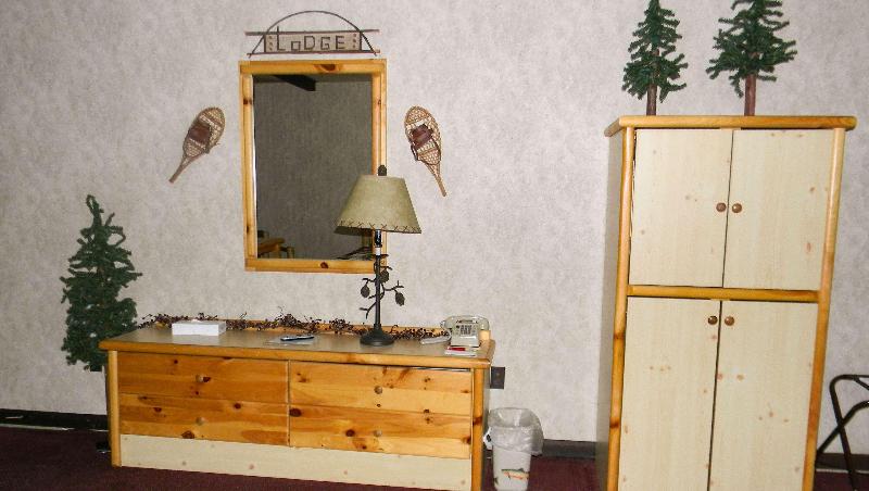 Adirondack Lodge Old Forge  image