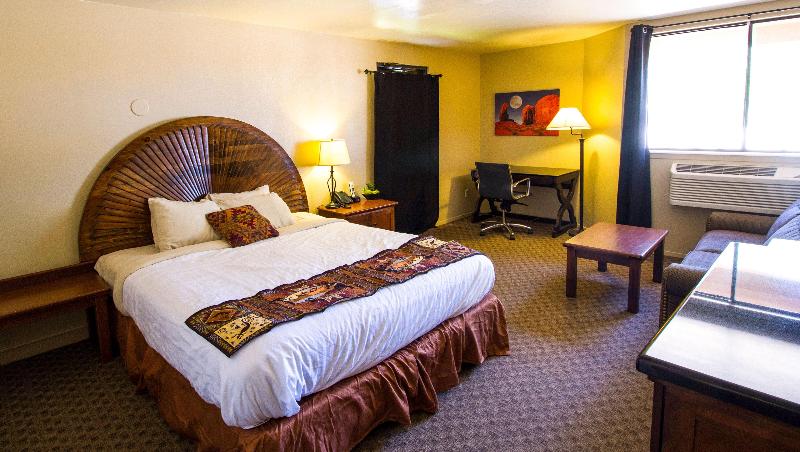 Ticaboo Lodge image