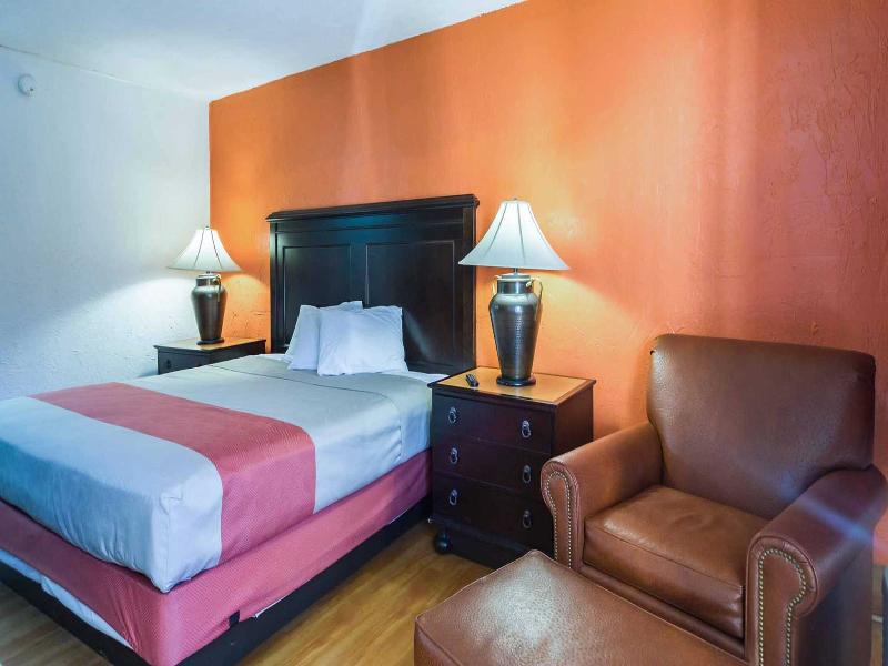Motel 6 Townsend, GA image