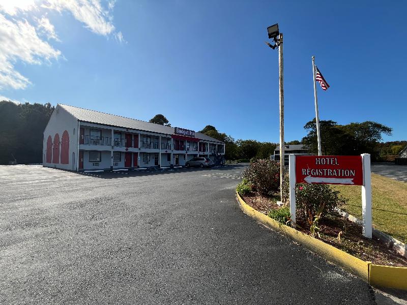 Budget Inn By OYO Nassawadox Hwy 13 image