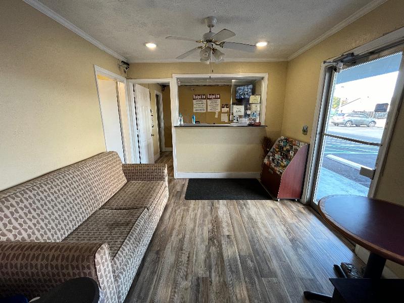 Budget Inn By OYO Nassawadox Hwy 13 image