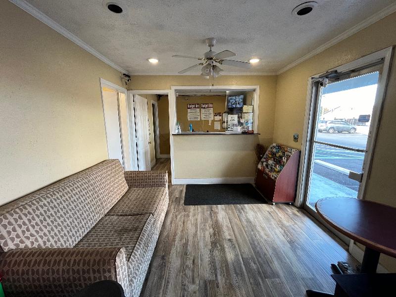 Budget Inn By OYO Nassawadox Hwy 13 image