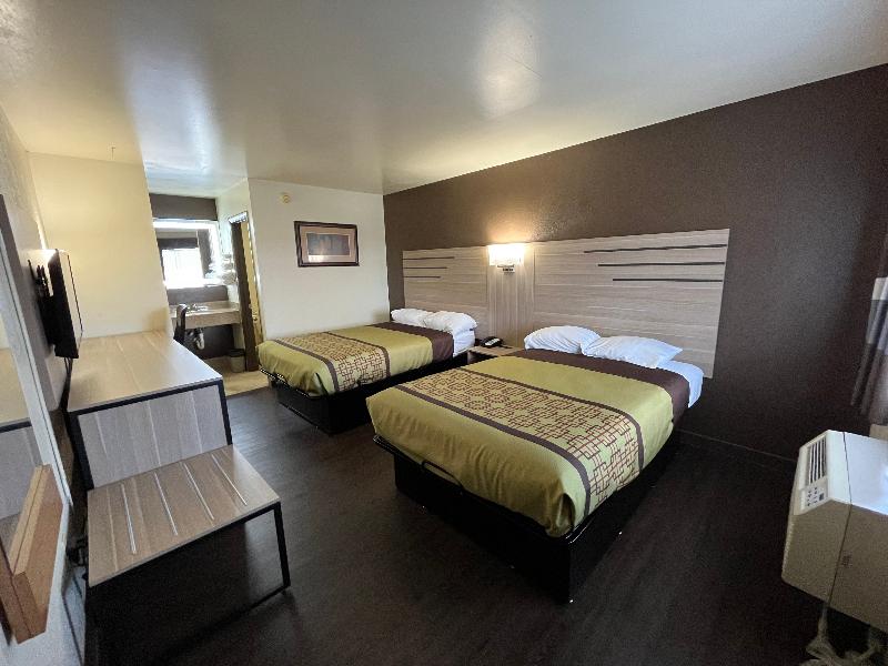 Bed room
