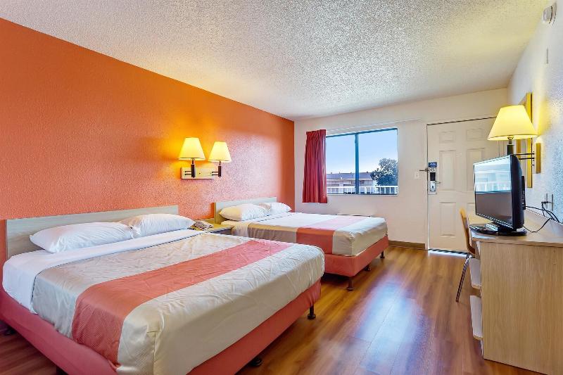 Motel 6 Vallejo, CA - Six Flags West image