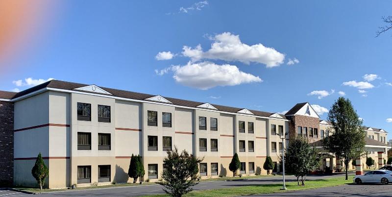 Aspire Gettysburg Hotel image