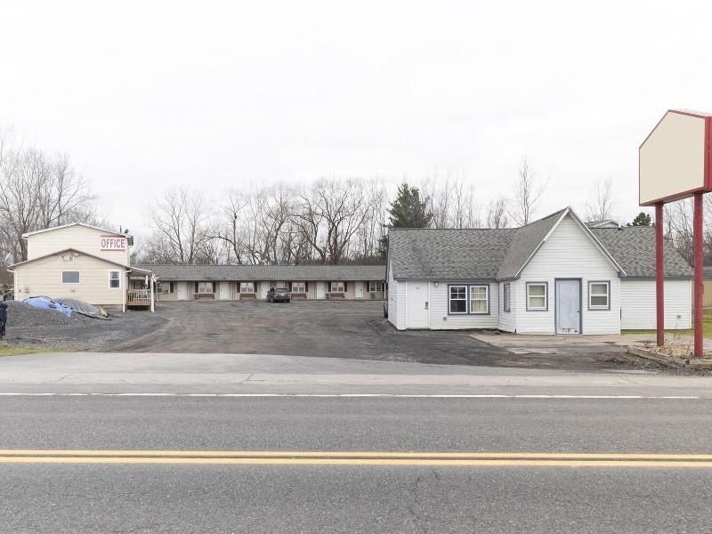 Starlite Motel Seneca Falls image