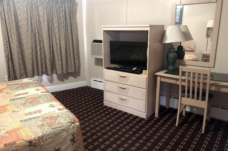 Starlite Motel Seneca Falls image