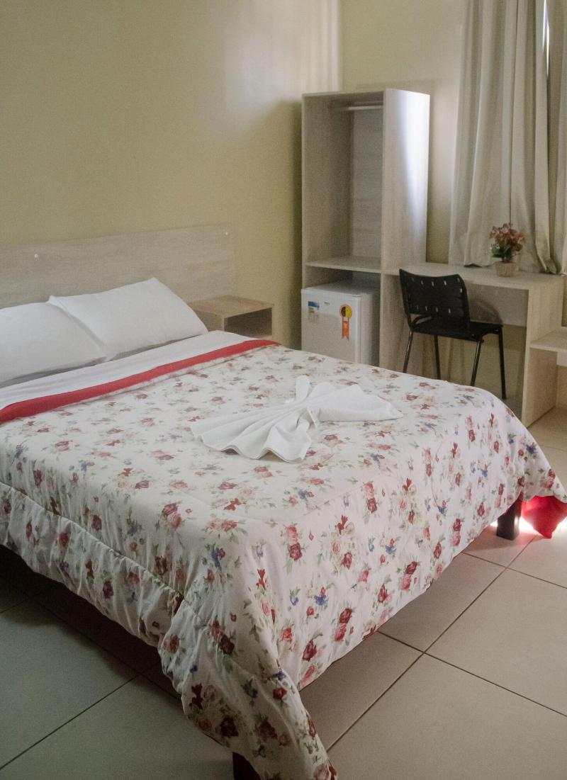 Marechal Plaza Hotel image