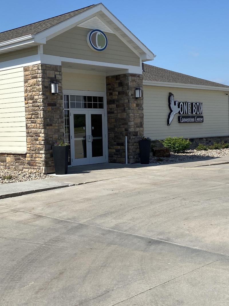 Cobblestone Hotel & Suites – Broken Bow image 9