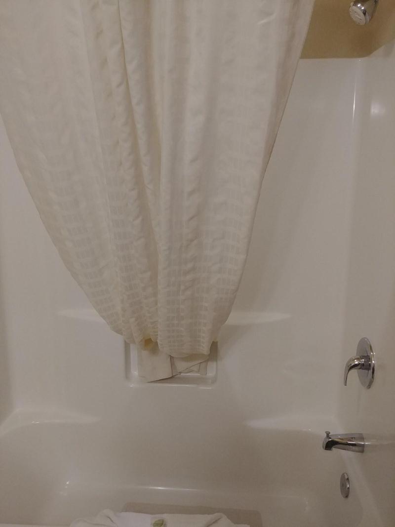 Cobblestone Hotel & Suites – Broken Bow image