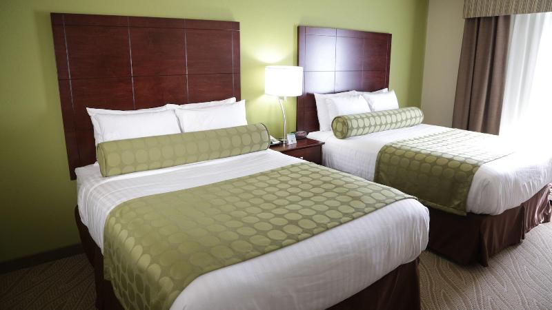 Cobblestone Inn & Suites - Holyoke image