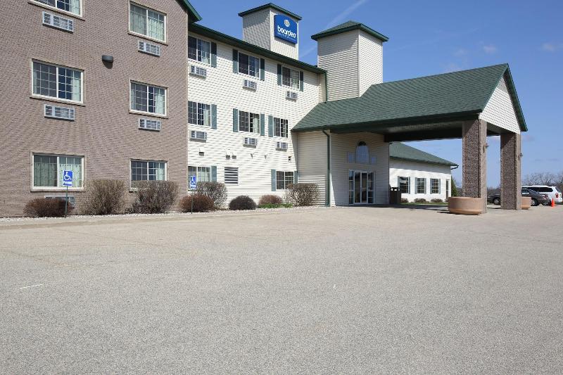 Boarders Inn & Suites by Cobblestone Hotels - Shaw image