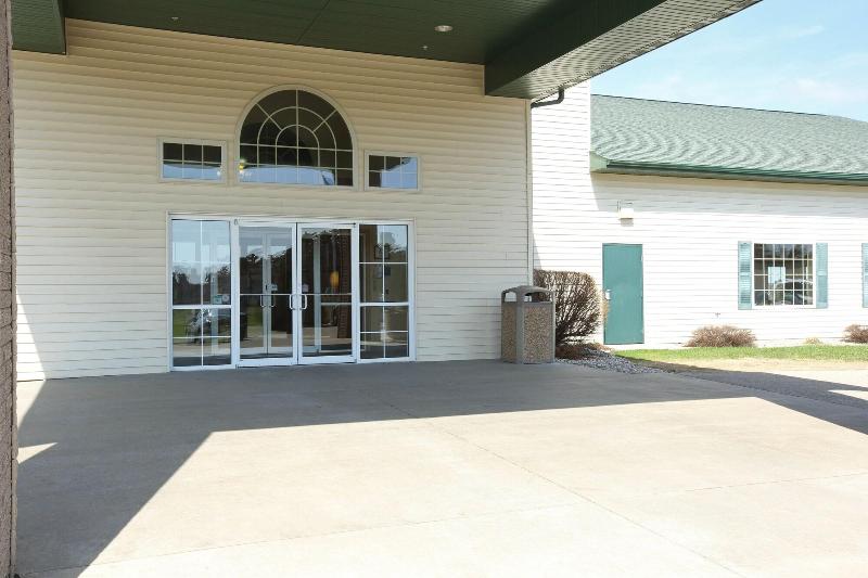 Boarders Inn & Suites by Cobblestone Hotels - Shaw image