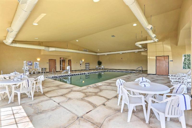 Boarders Inn & Suites by Cobblestone Hotels - Shaw image