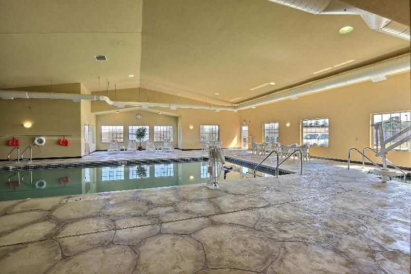 Boarders Inn & Suites by Cobblestone Hotels - Shaw image