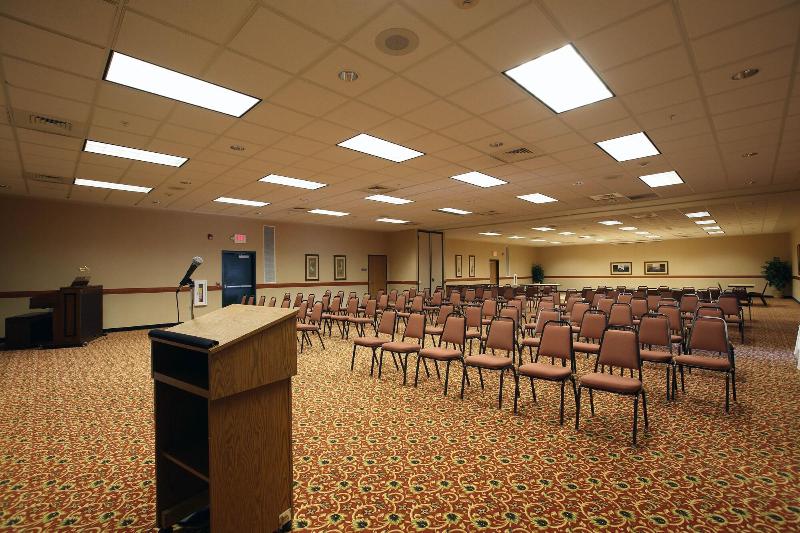 Boarders Inn & Suites by Cobblestone Hotels - Shaw image