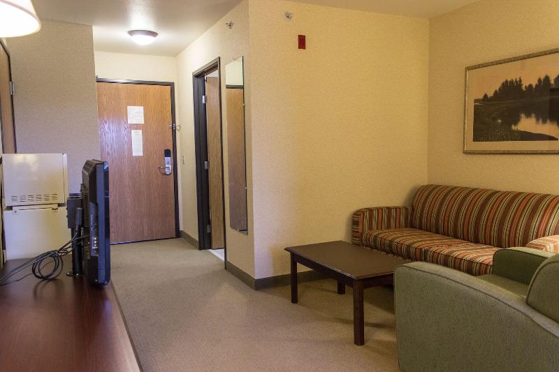 Boarders Inn & Suites by Cobblestone Hotels - Shaw image