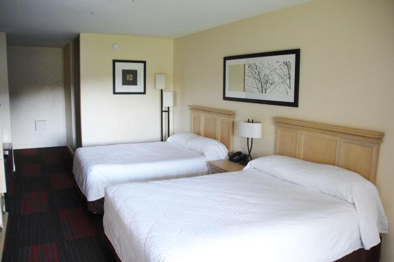 Crystal Cove Riverfront Resort image