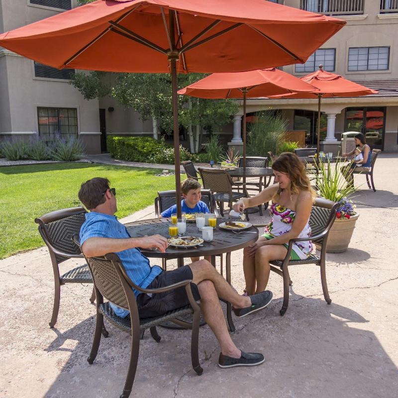 MCM Elegante Lodge & Suites Ruidoso image