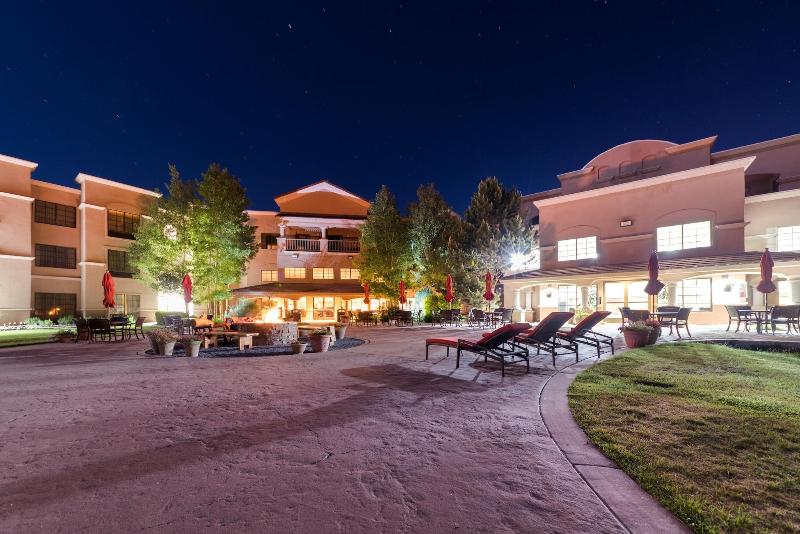 MCM Elegante Lodge & Suites Ruidoso image