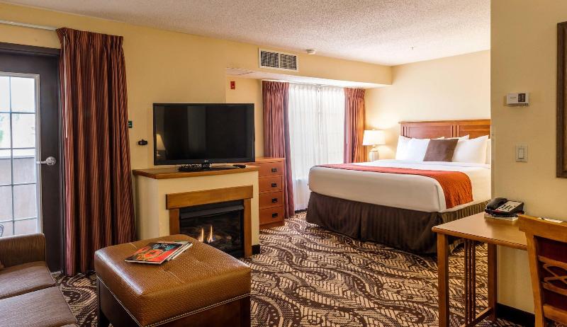 MCM Elegante Lodge & Suites Ruidoso image
