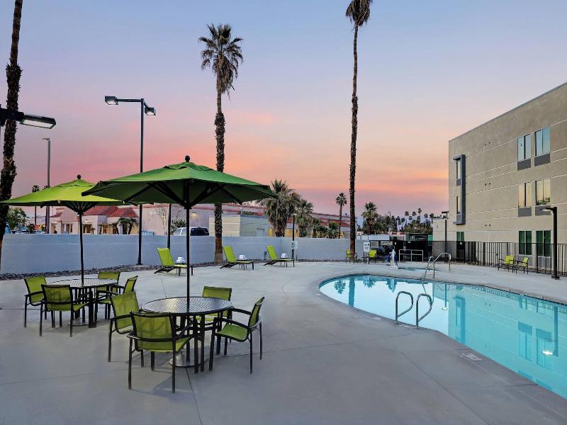 Springhill Suites By Marriott Palm Desert image