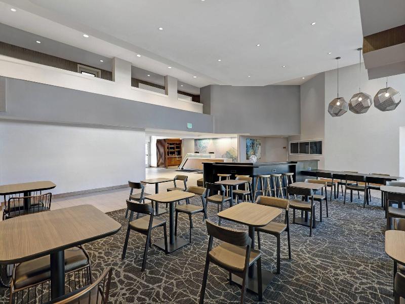 Springhill Suites By Marriott Palm Desert image