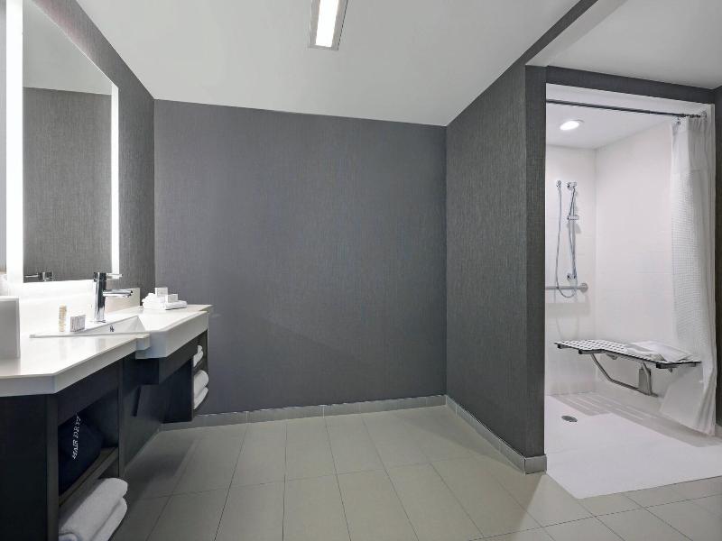 Springhill Suites By Marriott Palm Desert image