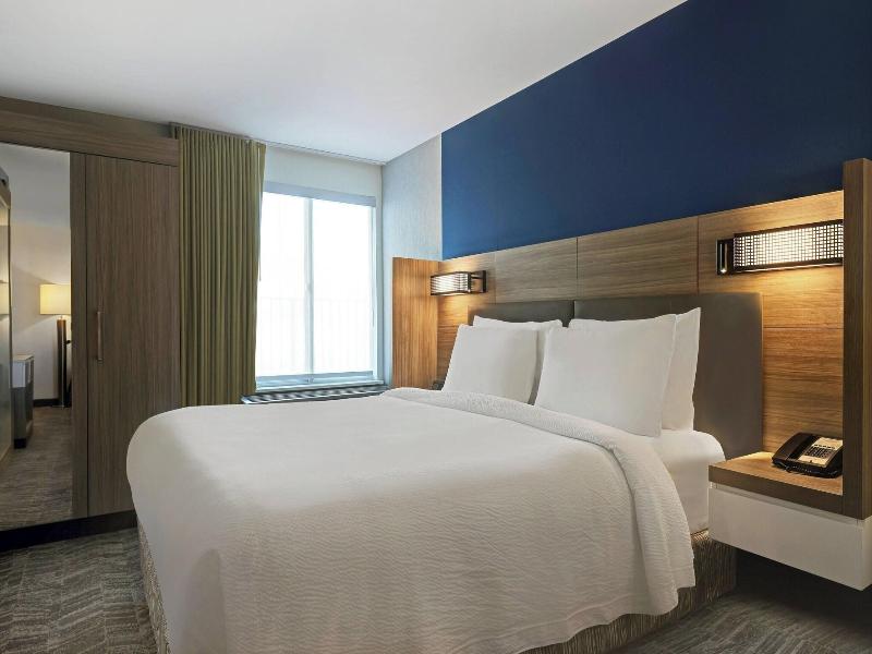 Springhill Suites By Marriott Palm Desert image