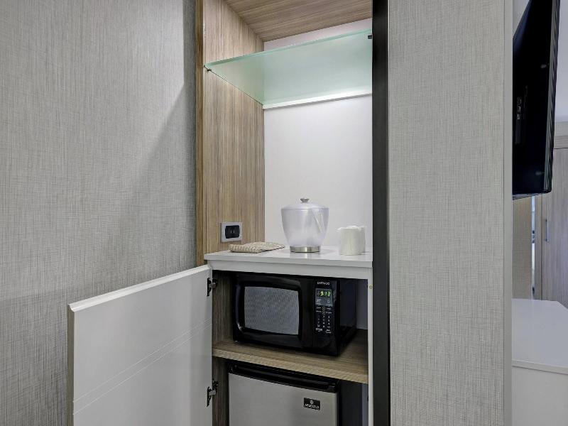 Springhill Suites By Marriott Palm Desert image