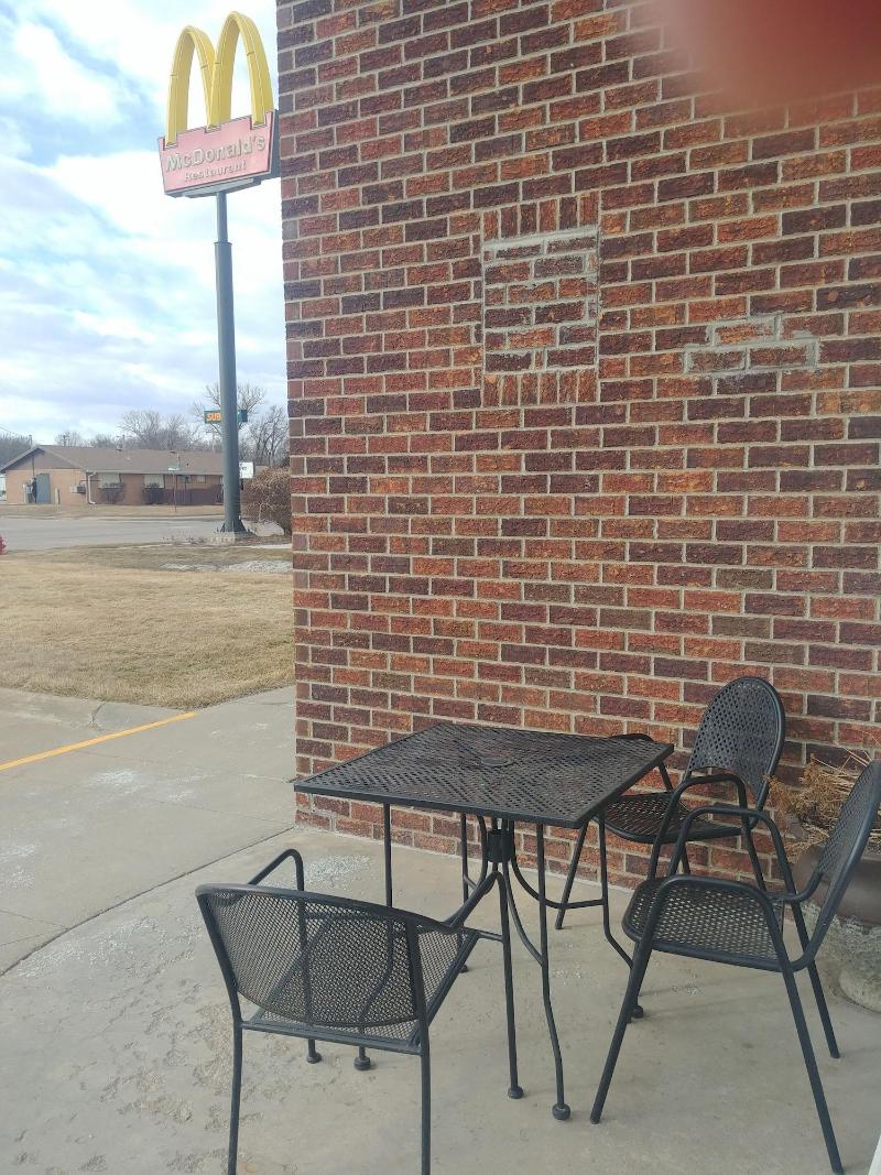 Boarders Inn & Suites by Cobblestone Hotels – Br image