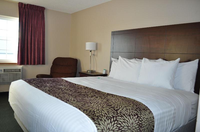 Boarders Inn & Suites by Cobblestone Hotels – Br image