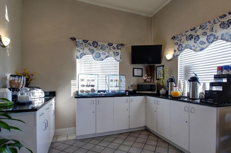 Key West Inn Tunica image