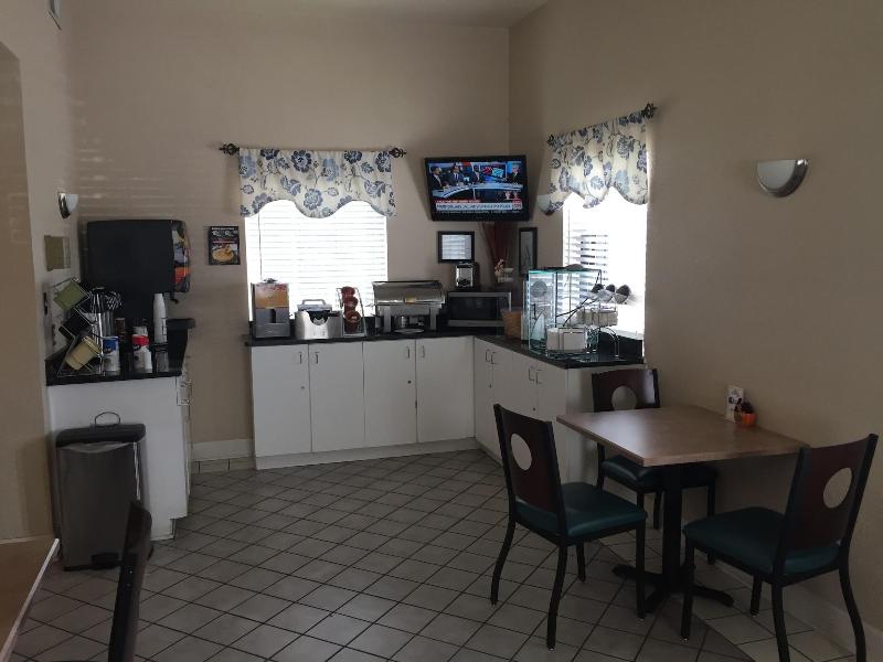 Key West Inn Tunica image