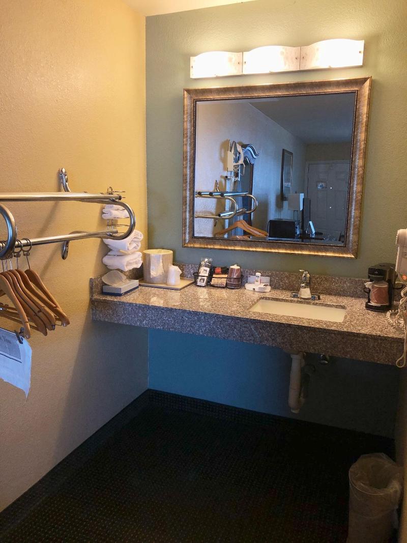 Key West Inn Tunica image