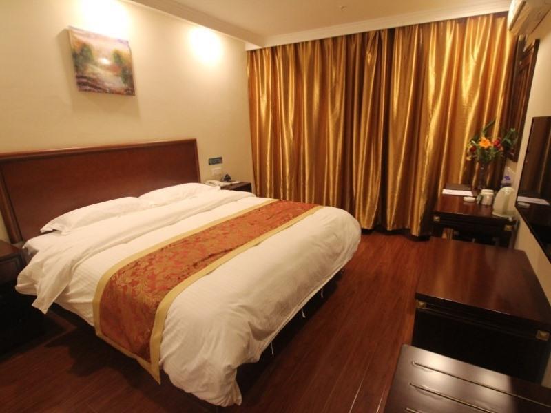 GreenTree Inn ZhangJiaKou North Zuanshi Road Yanch
