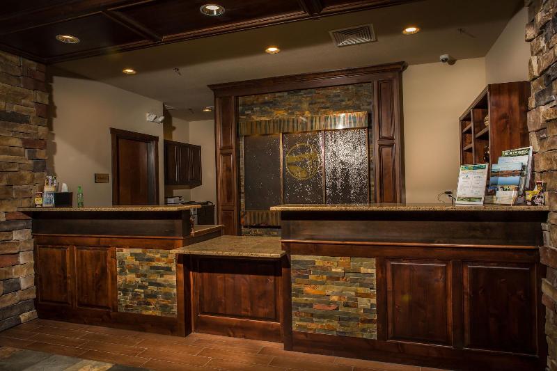 The Lodge At Old Kinderhook Golf Resort image